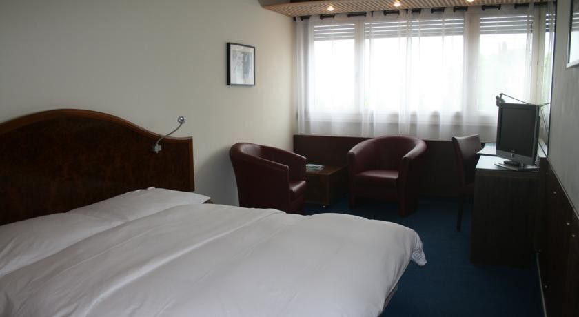 Hostellerie De La Vendee Lancy Luaran gambar