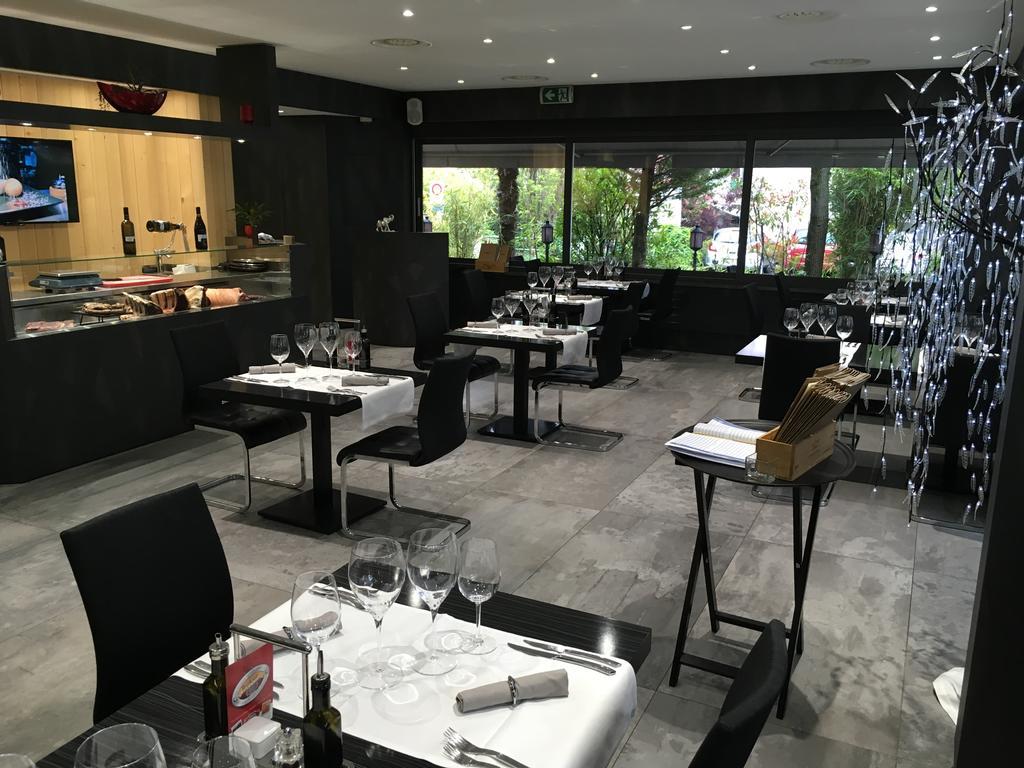 Hostellerie De La Vendee Lancy Luaran gambar