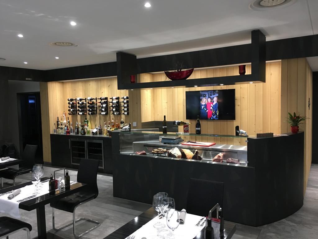 Hostellerie De La Vendee Lancy Luaran gambar