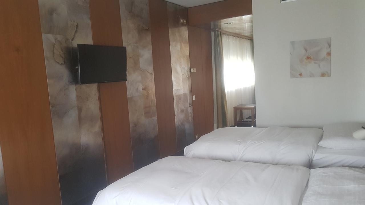 Hostellerie De La Vendee Lancy Luaran gambar